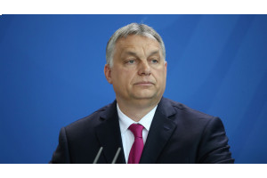 Орбан предрек миру войну из-за либеральной политики Запада