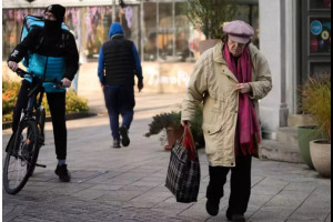 В феврале венгерские пенсионеры получат двойные выплаты