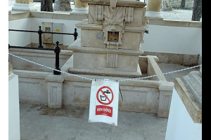 Целебный источник на озере Балатон закрыт