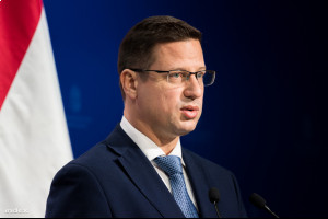 Венгрия рассмотрит военную просьбу Трампа