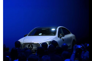 Mercedes-Benz расширил производство в Кечкемете Mercedes-Benz расширил производство в Кечкемете