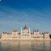 Здание парламента Венгрии - главная достопримечательность для туристов